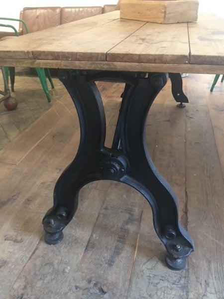 Industrial Table Carousel 1