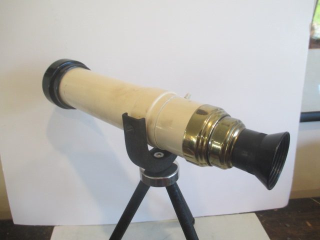 TELESCOPE 2 DRAWER ON TRIPOD. Carousel 1