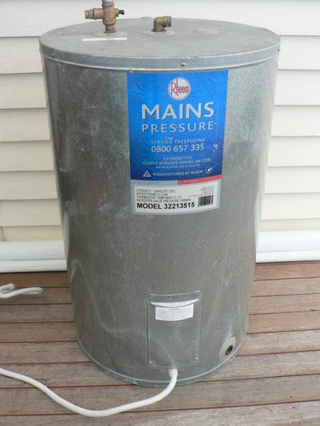 hot water cylinder 2012 rheem 135L mains pressure Carousel 1