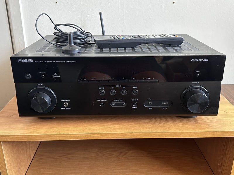 Yamaha AVENTAGE RX-A550 AV Receiver w/ YPAO MIC and Remote. good for Hifi Set Up Carousel 1