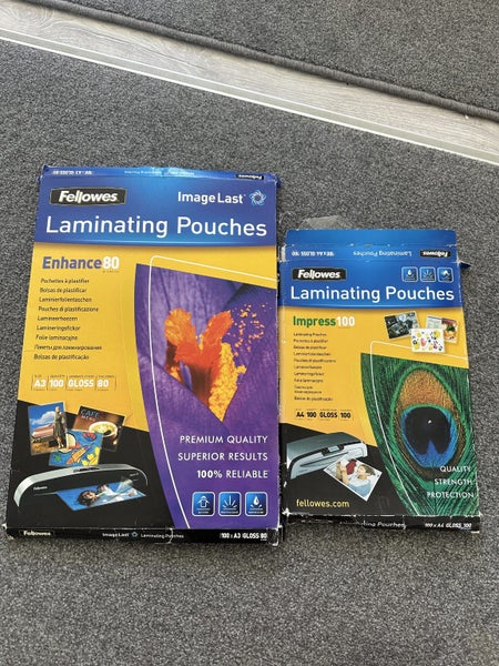 Laminating pouches A4 and A3 (unused) Carousel 1