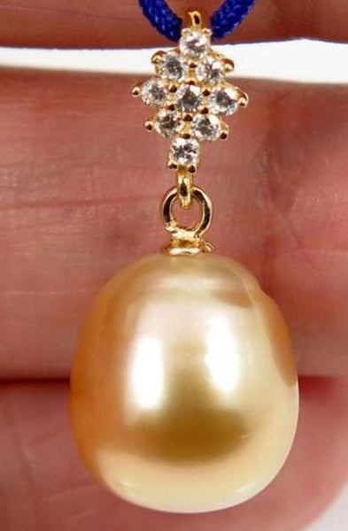 Rich Golden Authentic Large South Sea Pearl Pendant Carousel 1