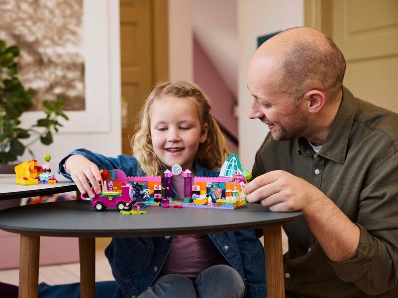 LEGO Gabbys Dollhouse 10797 Gabbys Party Room Carousel 6