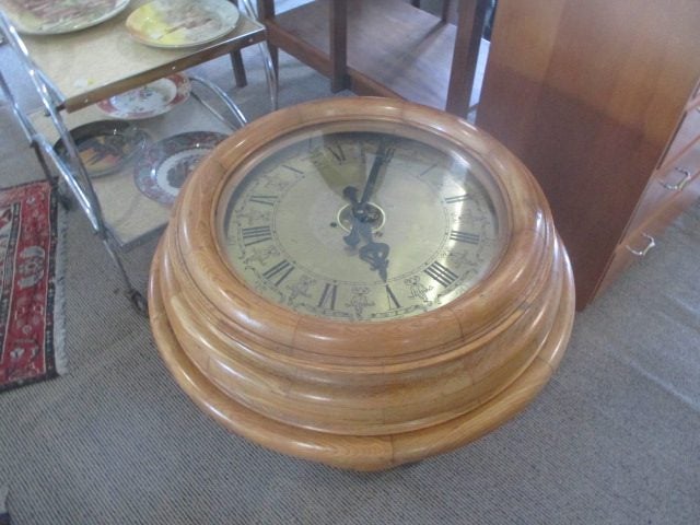COFFEE TABLE/CLOCK,HANDMADE Carousel 1