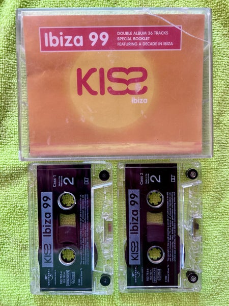 A Decade of Clubbing - Ibiza 99, Kiss. Carousel 2