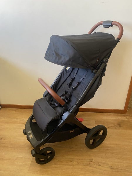 Mountain Buggy Nano Urban + Accessories Carousel 2