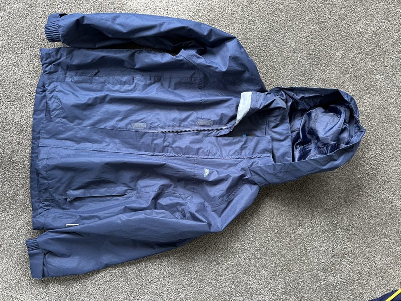 Trespass Waterproof kids jacket sz9-10 Carousel 1