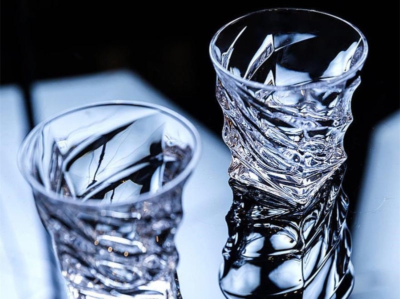 7Pcs Whiskey Decanter with 6 Wine Glasses Set Wine Dispenser with 6 cups Carousel 7