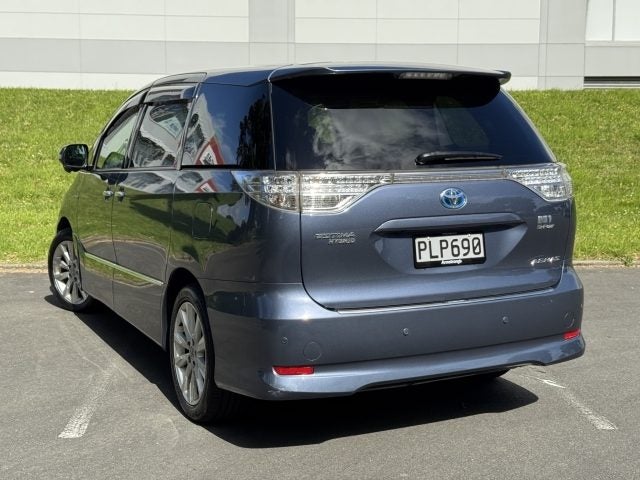 2015 Toyota Estima 2.4L Hybrid FWD62863256448769113