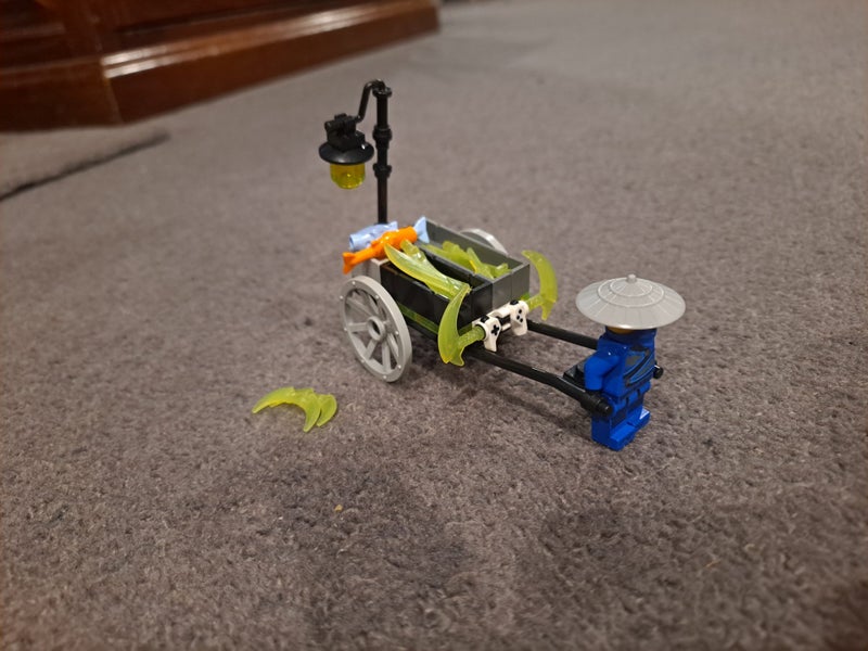 Lego Ninjago 30537 Carousel 2