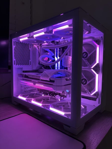 RTX 3080 - Custom Built Gaming PC Carousel 1