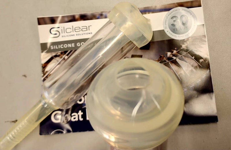 Goat and Sheep milking liner and shell set - Silicone Carousel 4