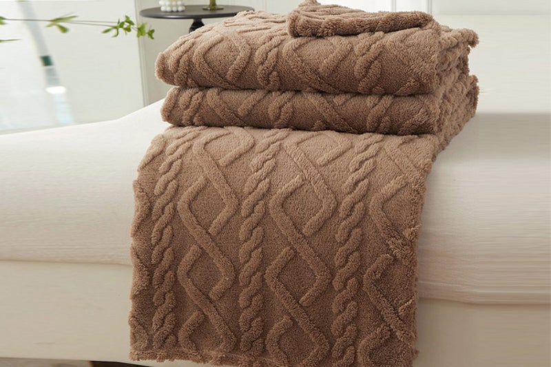 2Pcs Soft Warm Reversible Long Pile Plush Blanket Faux Fur Shaggy Throw Blanket- Carousel 2