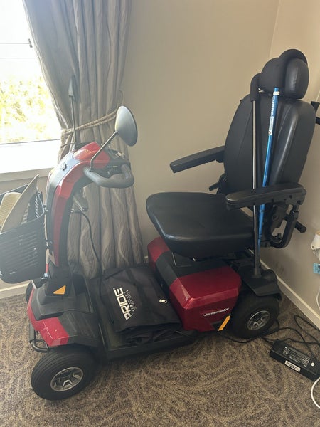 Mobility scooter Carousel 4