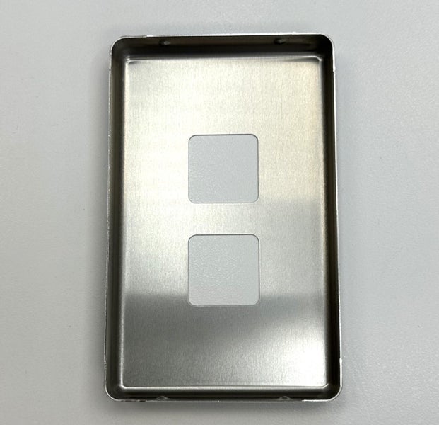 600 Series 2-Gang Cover Plate Switch (F8 Shelf) Carousel 3