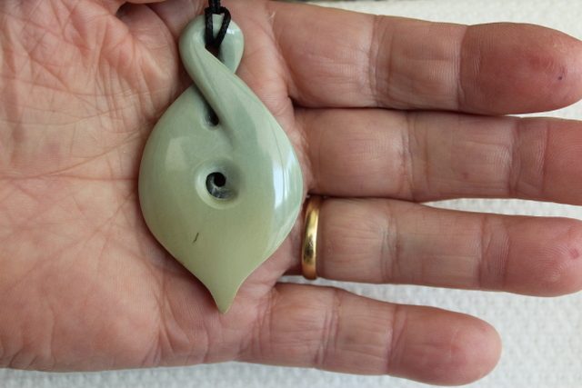 BEAUTIFUL KORU-TWIST TWIST INANGA FLOWER POUNAMU / Jade Twist #196 Carousel 2