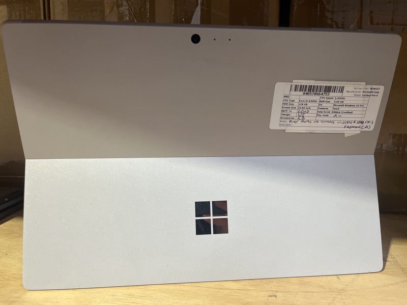 Microsoft Surface Pro 4 Carousel 1