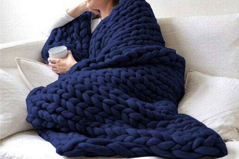 Handmade Chunky Knit Soft Blanket Throw For Couch Home Decor-Dark Blue Carousel 1