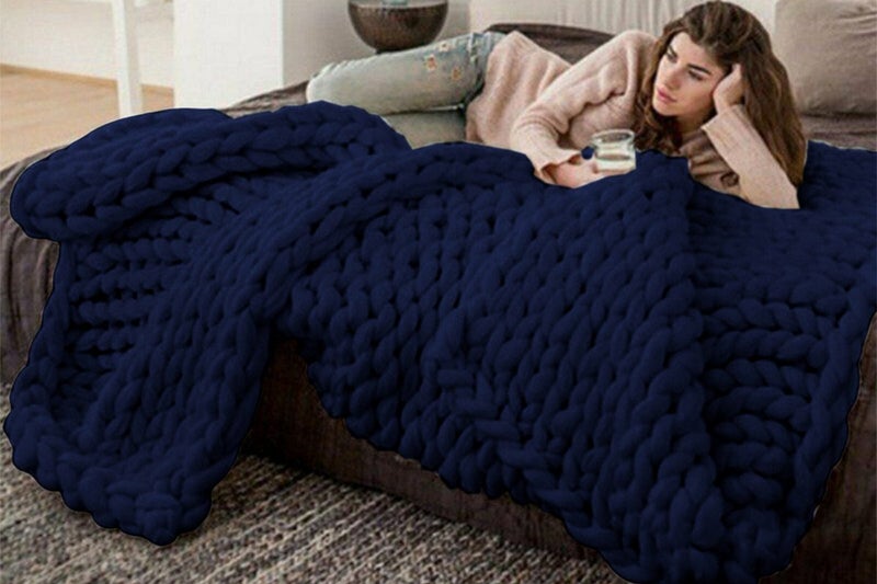 Handmade Chunky Knit Soft Blanket Throw For Couch Home Decor-Dark Blue Carousel 2