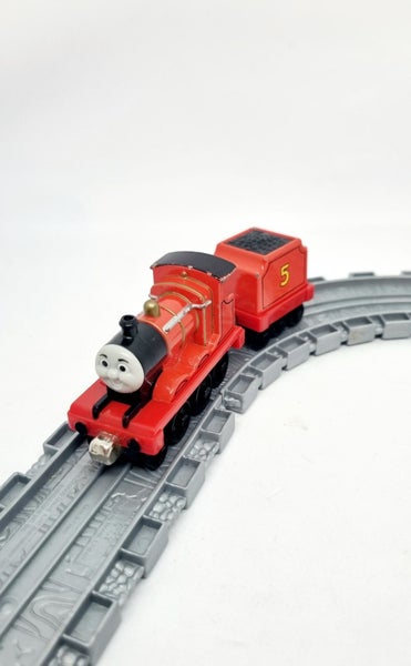 James + Tender Die Cast ~ Thomas the Tank Engine & Friends 2002 Carousel 2