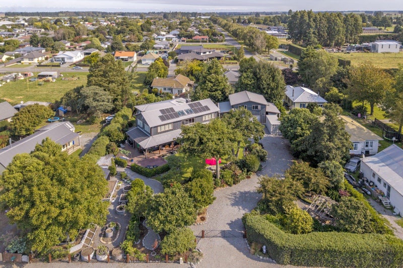 Image 1 of 40