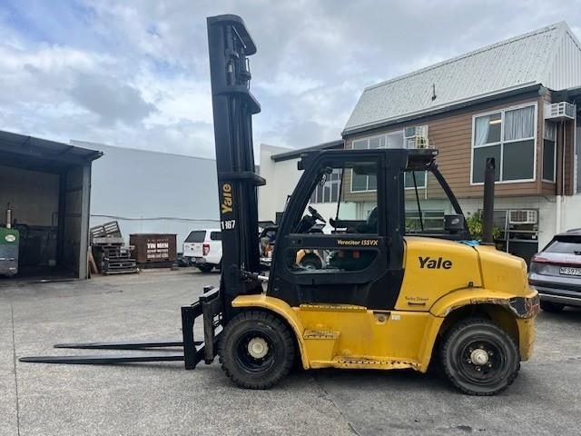 Yale Forklift 7 Ton Yale Forklift Carousel 1
