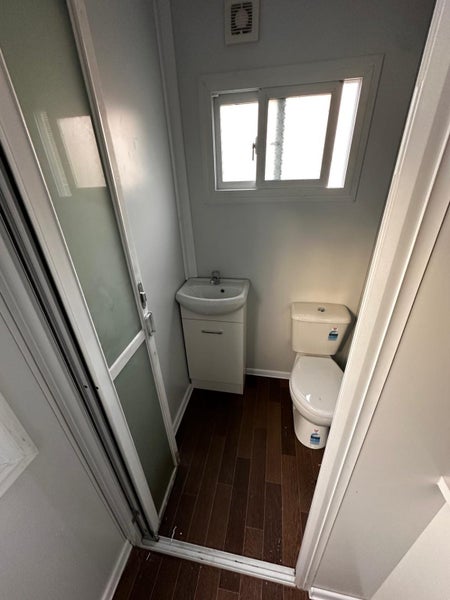 Portable cabin with bathroom and kitchen Carousel 8