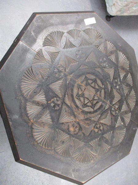 2842 ANTIQUE CHIP CARVED TABLE Carousel 2