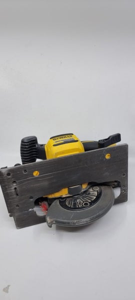 Dewalt 54V XR Flexvolt 184mm Circular Saw (Tool Only) (DCS575N-XE Carousel 5
