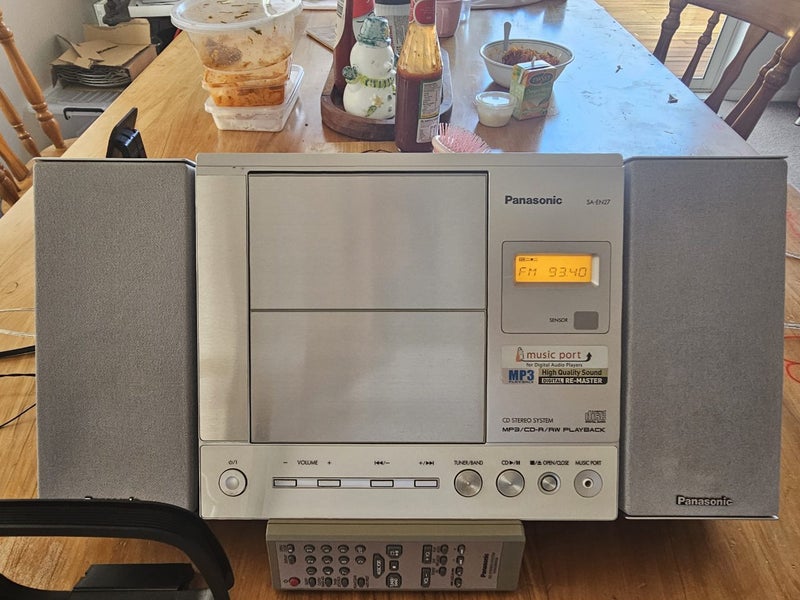 Panasonic SC EN27 Stereo CD Player System Carousel 2