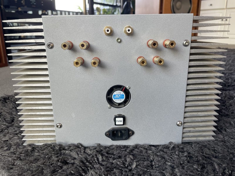 Power Amp Carousel 2