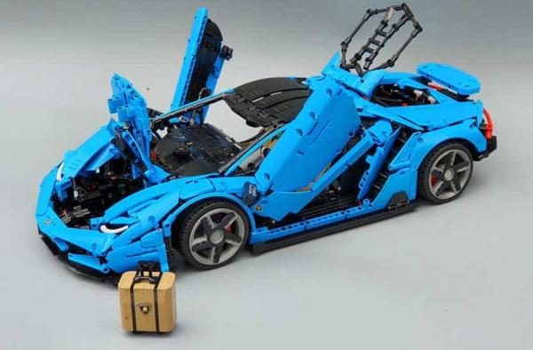 CaDA Block 1/8 Lamborghini Centenario Block Set 3842pcs (Lego Technic Style) NEW Carousel 2