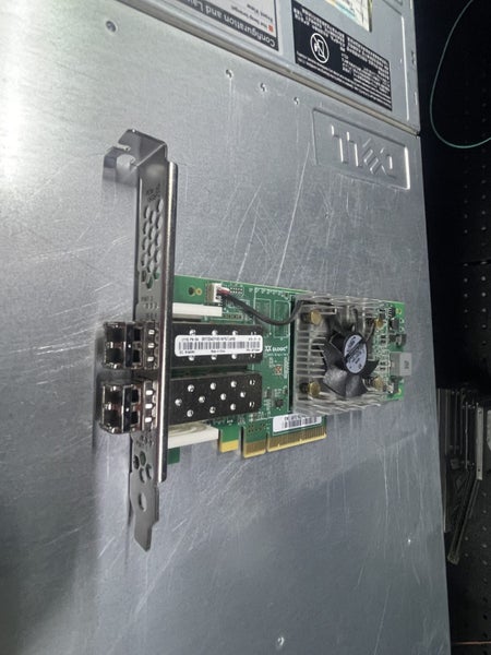 DELL QLogic QLE2662 16Gbps Dual Port SFP+ Fibre Channel CARD Carousel 1