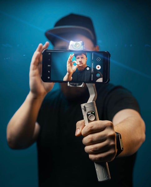 Smartphone Gimbal -3 Axis with Built-in AI Visual Tracking - Hohem iSteady V2 Carousel 16