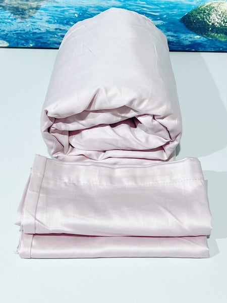 California King, 100% Cotton Sateen Fitted Sheet and Pillowcases, 400 TC Carousel 1