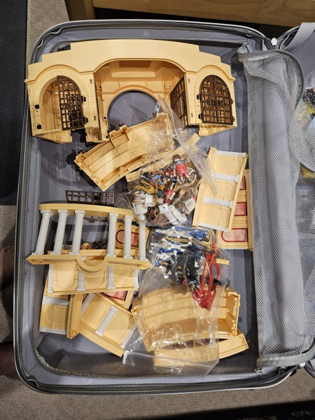 23+ Set Playmobil Collection - Police, Rescue, Knights, Pirates & Roman Themes Carousel 10