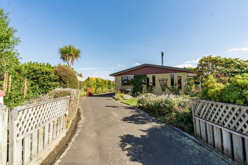 Image 1 of 28