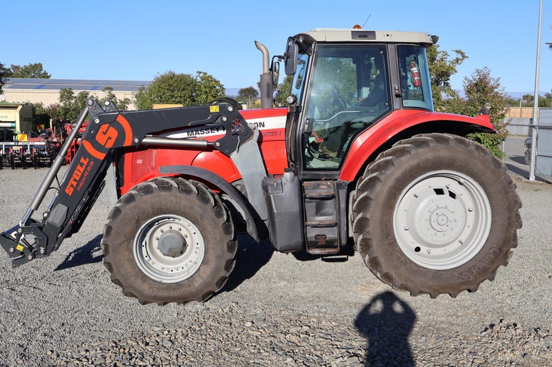 2009 Massey Ferguson 7495 Carousel 1