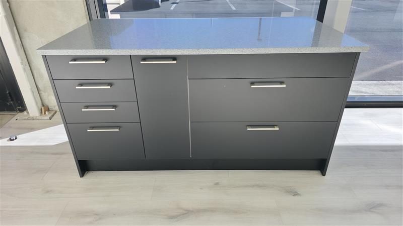 Black Matte Kitchen with Blum Runners Carousel 1