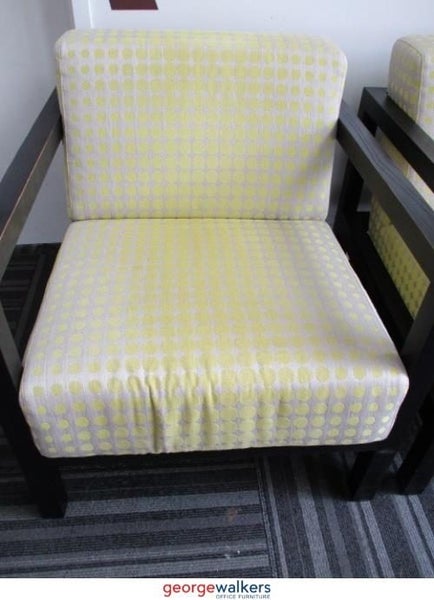 PR5729 - Green Spot Armchair Carousel 5