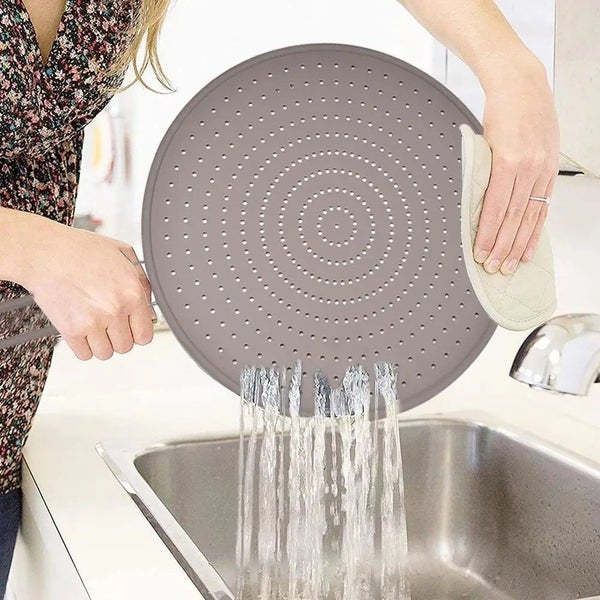 Universal Fit Silicone Splatter Guard Carousel 1
