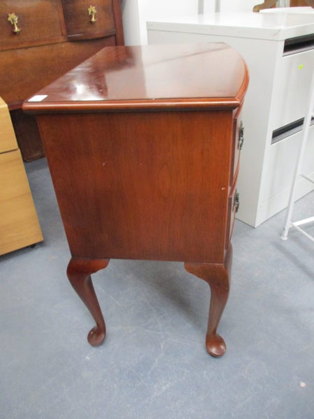 2854 LARGE SINGLE MAHOGANY BEDSIDE Carousel 2