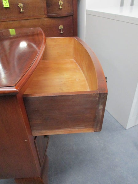 2854 LARGE SINGLE MAHOGANY BEDSIDE Carousel 4