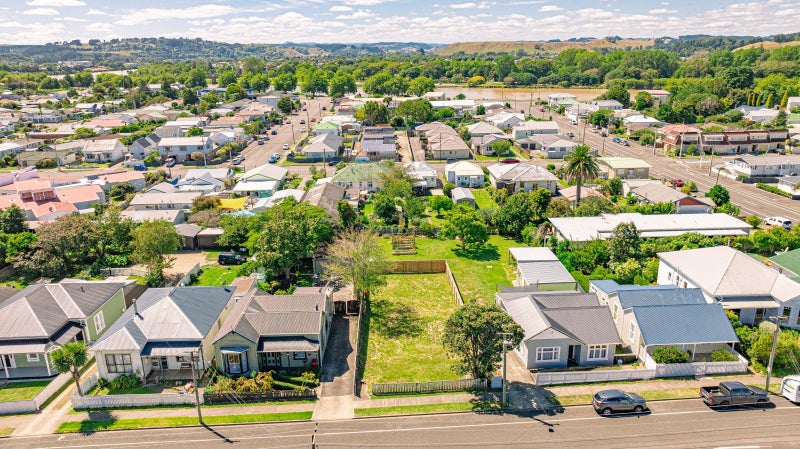 Prime freehold section in the heart of the city!62864798732801113
