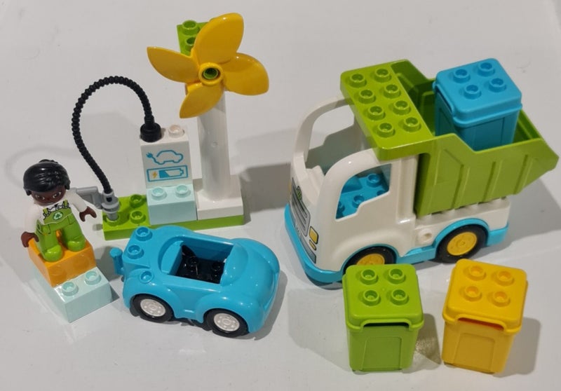 Duplo Rubbish Truck & Electric Car Set ^ Carousel 1