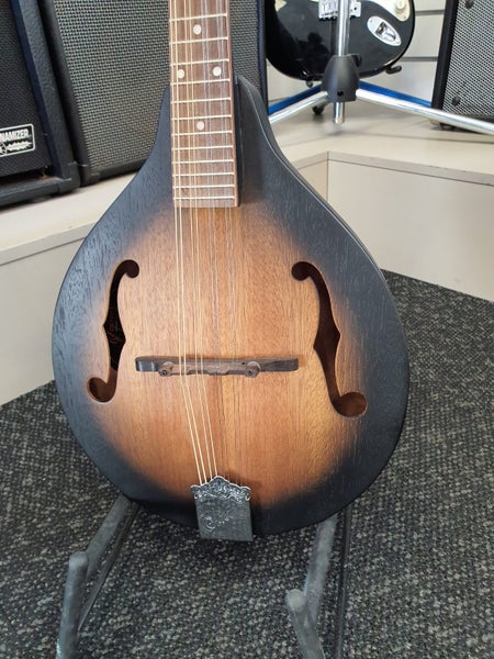 Ortega A-Style Open Pore Mandolin Carousel 2