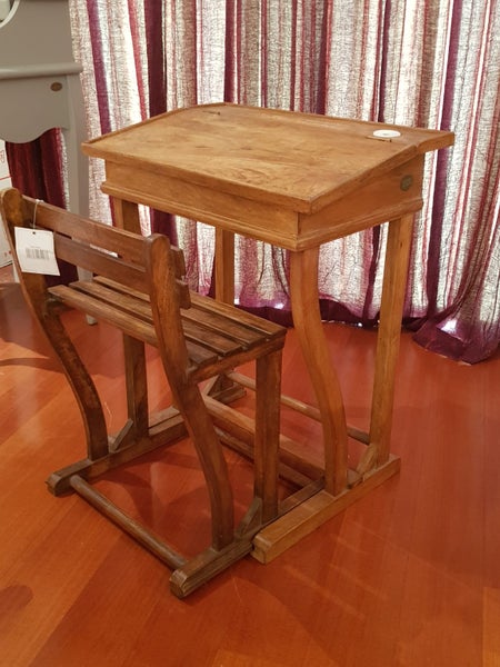 Vintage school desk reproduction Carousel 1
