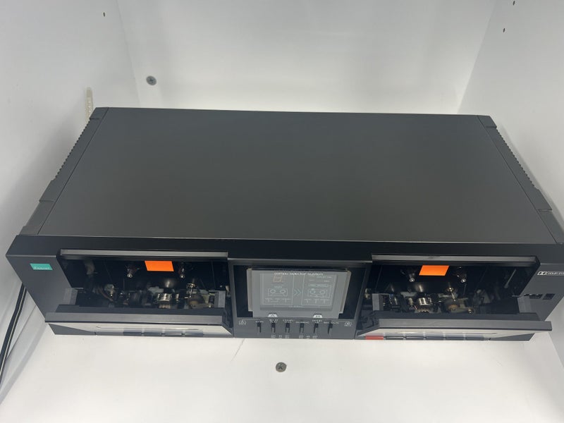 Sansui D-99D Double Cassette Deck (1982-83) Carousel 8