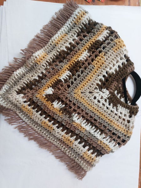 Kids handmade poncho Carousel 1