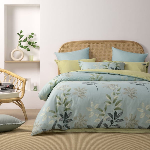 Dreamaker Penelope 100% Cotton Reversible Duvet Cover Set Queen Bed Carousel 1